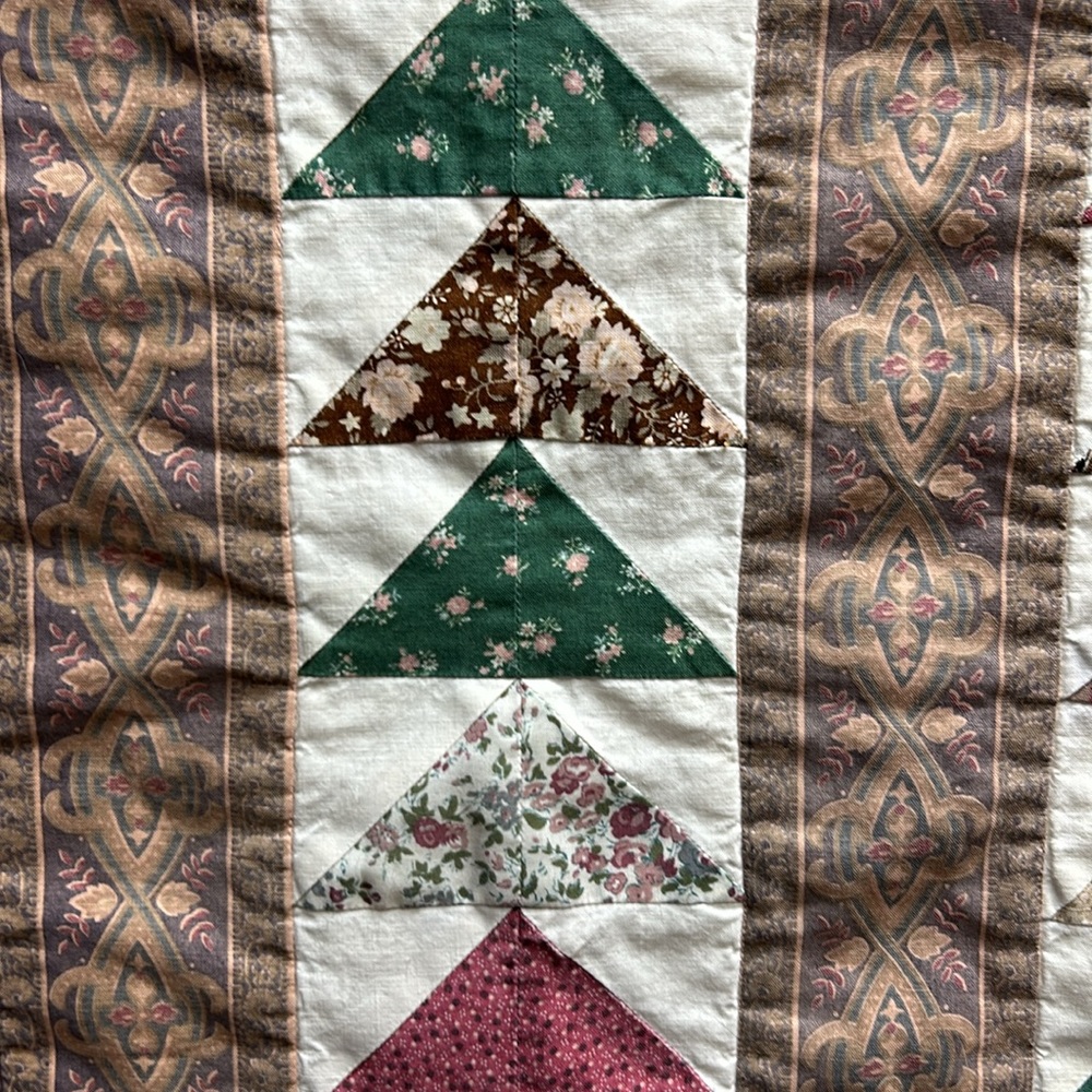 Quilt - Picture 2 of 5